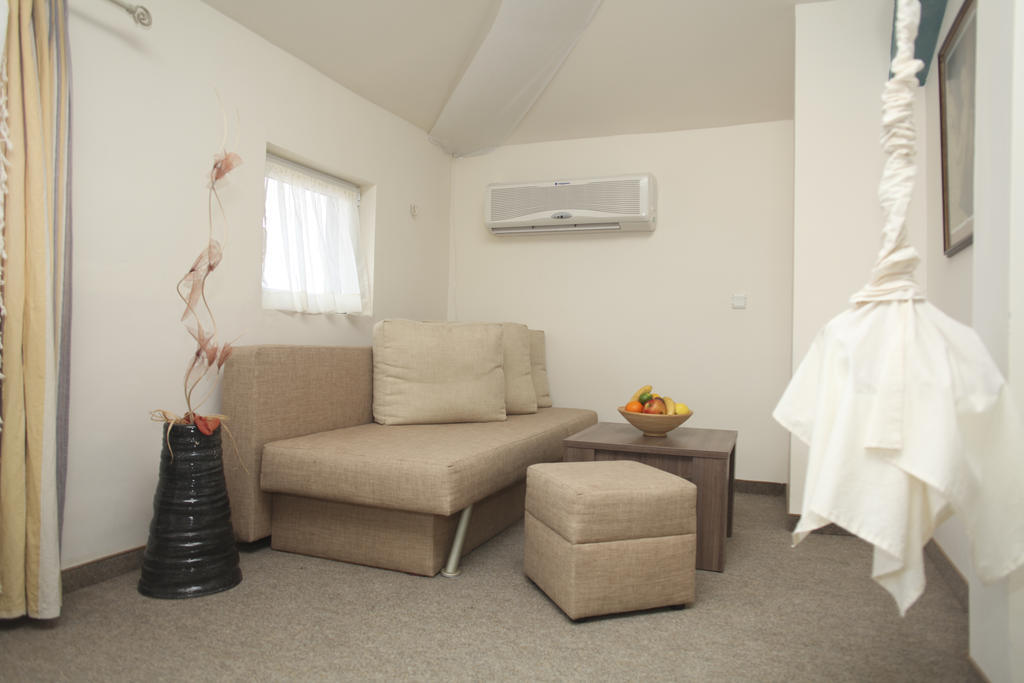 לוזנטס Hotel Laguna חדר תמונה