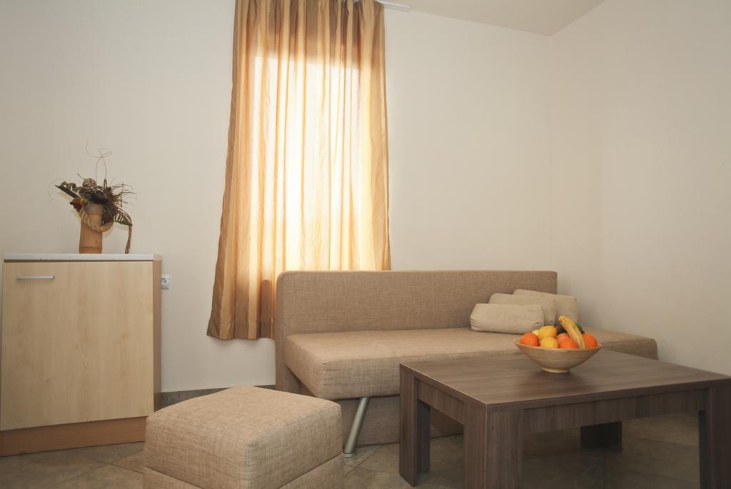 לוזנטס Hotel Laguna מראה חיצוני תמונה