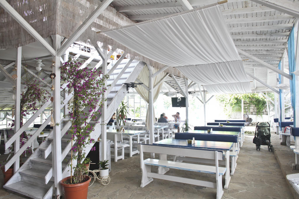 לוזנטס Hotel Laguna מראה חיצוני תמונה