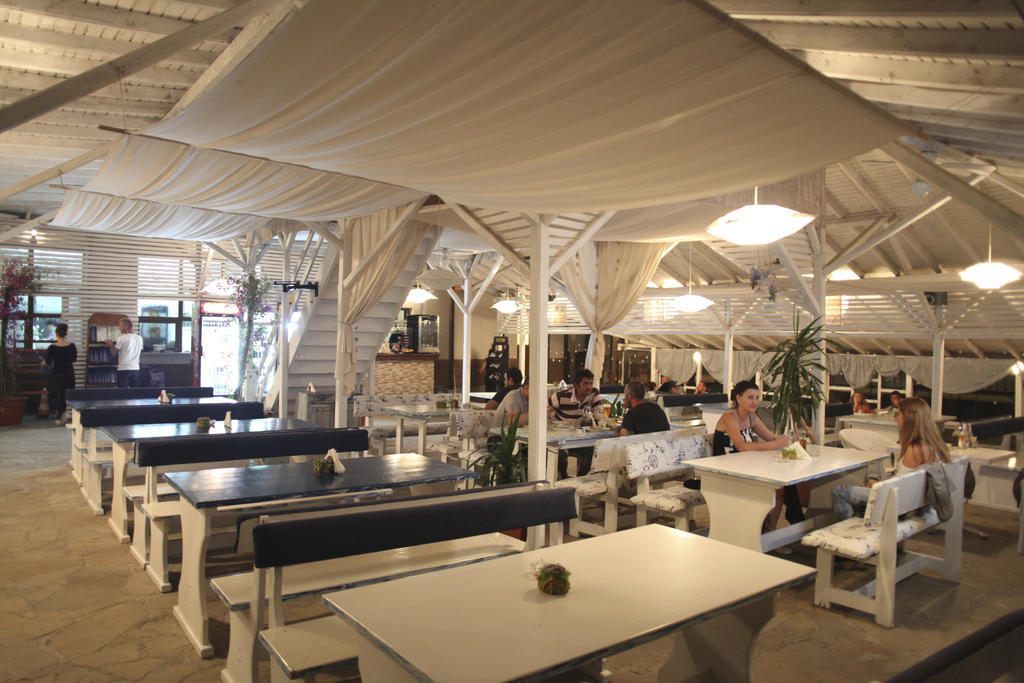 לוזנטס Hotel Laguna מראה חיצוני תמונה